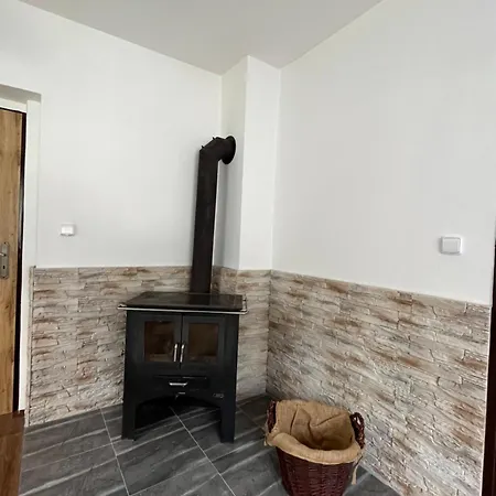 Apartman Pod Sjezdovkou Cesky Jiretin Exterior photo
